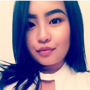 Meet your Posher, Vanessa